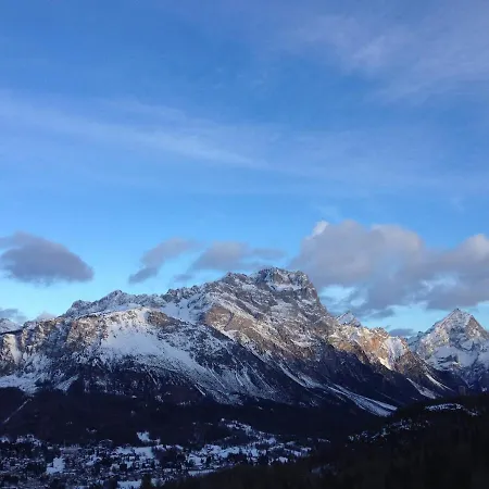Apartmán Luxury Panoramic 3br 2min To Centre 5min To Lifts Cortina dʼAmpezzo