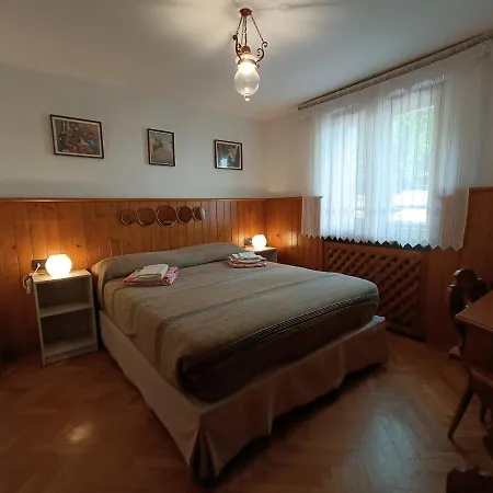 Luxury Panoramic 3br 2min To Centre 5min To Lifts דירה