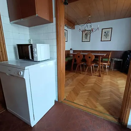 Apartmán Luxury Panoramic 3br 2min To Centre 5min To Lifts